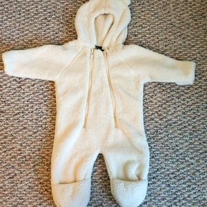 LL Bean Hi-Pile Bunting